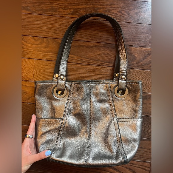 Fossil Vintage Y2K Floral Gray Silver Leather Tote Handbag - Picture 2 of 8